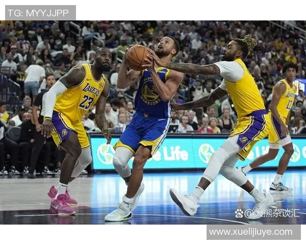 10月15日勇士对湖人精彩对决在线直播全程回顾与分析 10月15日勇士对湖人精彩对决在线直播全程回顾与分析