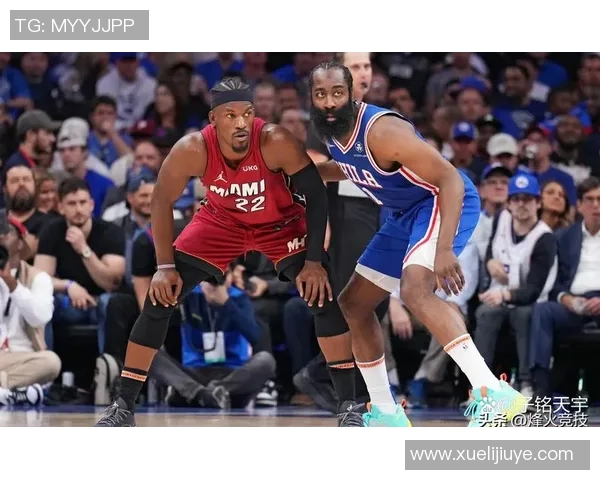 勇士与快船季后赛第三场精彩对决录像回放分析与精彩瞬间回顾 勇士与快船季后赛第三场精彩对决录像回放分析与精彩瞬间回顾